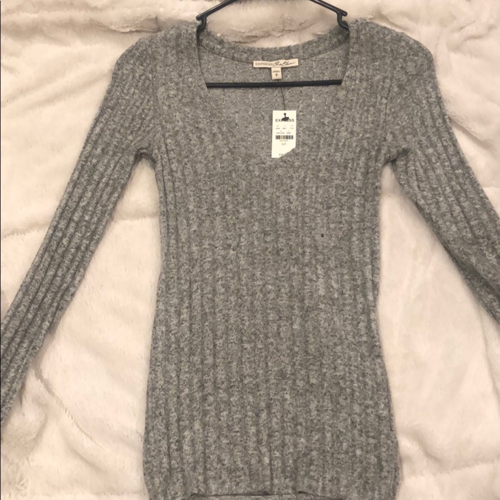 Express soft long sleeve size small